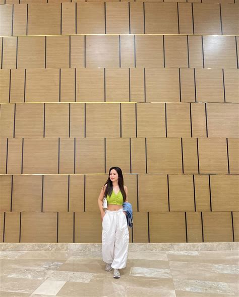 Shaina Cassandra Orobia .